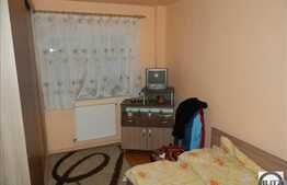 Vanzare 4 camere, 78 mp plus 2 balcoane inchise, zona OMV Marasti, cu parcare