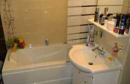 Vanzare 4 camere, 78 mp plus 2 balcoane inchise, zona OMV Marasti, cu parcare