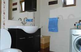 Duplex 5 camere, 200 mp, teren 300 mp, garaj, balcon, zona linistita!