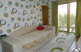 Duplex 5 camere, 200 mp, teren 300 mp, garaj, balcon, zona linistita!