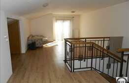 Duplex 5 camere, 200 mp, teren 300 mp, garaj, balcon, zona linistita!