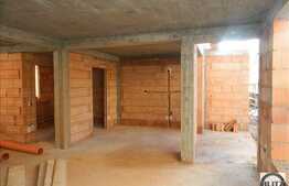 Vanzare duplex semifinisat, 120 mp utili, teren de 250 mp! Zona usor accesibila