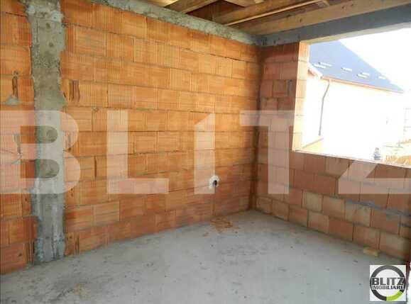 Casa de vânzare 4 camere Floreşti - 19546CV | BLITZ Cluj-Napoca | Poza2