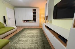 Apartament 3 camere, 78 mp, garaj și boxă, zonă Semicentral