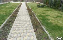 Duplex de vanzare in zona de case! 100 mp utili, 700 mp de teren! Imobil nou!