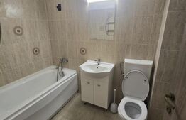Apartament cu 2 camere, decomandat,  parcare, zona linistita, Buna ziua