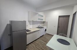 Apartament cu 2 camere, decomandat,  parcare, zona linistita, Buna ziua