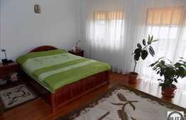 Vanzare duplex, 150 mp, 202 mp teren, zona linistita