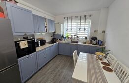 Apartament cu 2 camere, 45 mp, ansamblu privat, parcare, zona Apahida