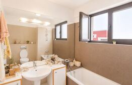 Apartament cu 4 camere, 86 mp, terasă de 30 mp și parcare inclusă, zona Zorilor