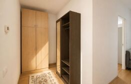 Apartament luminos, 1/2 camere, 33 mp, balcon, parcare, zona Florilor