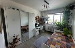 Apartament cu 4 camere decomandate, 2 bai, 2 balcoane, 76mp, Marasti