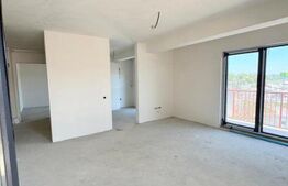 Apartament 3 camere, 71.40 mp,  zona VIVO 