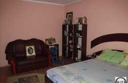 Duplex cu 220 mp utili, teren de 300 mp, zona usor accesibila! Imobil nou!