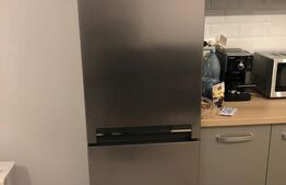 Apartament 3 camere, 63 mp, parcare, zona Teilor