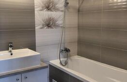 Apartament 3 camere, 63 mp, parcare, zona Teilor