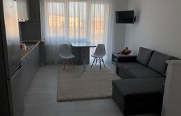 Apartament 3 camere, 63 mp, parcare, zona Teilor