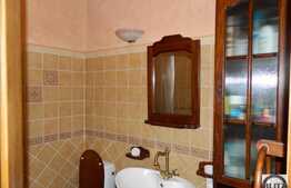 Casa individuala, 150 mp, 80 mp teren, zona semicentrala a orasului
