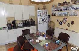 Casa individuala de vanzare, 120 mp, teren 380 mp, garaj!