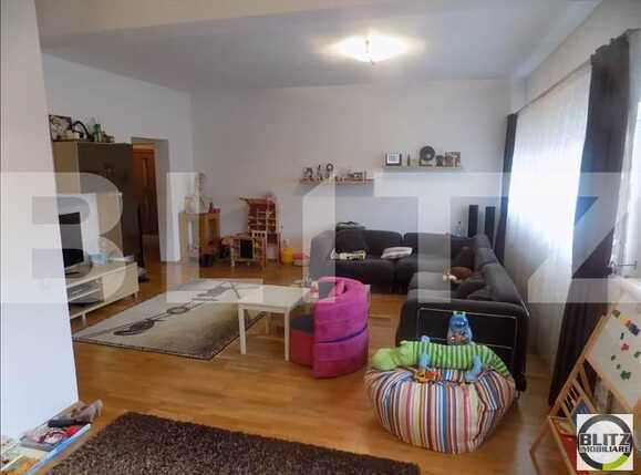 Casa de vânzare 13 camere Andrei Mureşanu - 19572CV | BLITZ Cluj-Napoca | Poza1