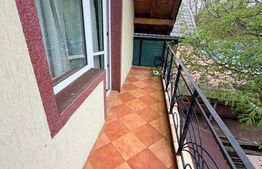 Casă individuală de vânzare, 124 mp – Intrare în Bran, la asfalt