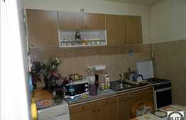 Vanzare casa, 80 mp utili cu teren de 200 mp, zona Paris