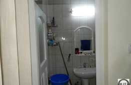 Vanzare casa, 80 mp utili cu teren de 200 mp, zona Paris