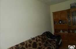 Vanzare casa, 80 mp utili cu teren de 200 mp, zona Paris