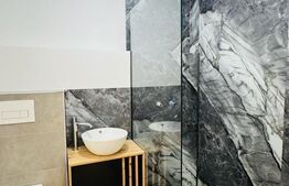 Casa de vanzare, 46 mp, ideal pentru investitie, zona Schei 