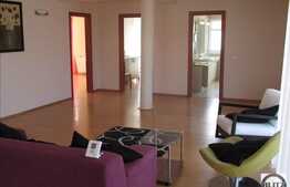 Casa de vanzare cu 8 camere, 420 mp, teren 1000 mp, imobil nou, zona linistita!