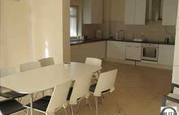 Casa de vanzare cu 8 camere, 420 mp, teren 1000 mp, imobil nou, zona linistita!