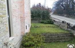 Casa individuala, 140 mp utili, teren 500 mp, zona linistita de case!