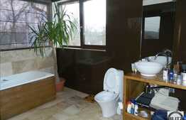 Casa individuala, 140 mp utili, teren 500 mp, zona linistita de case!