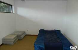 Casa individuala, 140 mp utili, teren 500 mp, zona linistita de case!