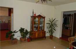 Casa individuala cu 207 mp utili, teren de 650 mp! Zona de case!