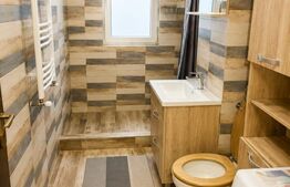 Apartament cu scară interioară | 3 camere & 2 bai | Decomandat | Sanpetru