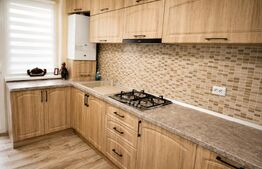 Apartament cu scară interioară | 3 camere & 2 bai | Decomandat | Sanpetru