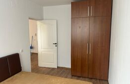 Apartament cu 3 camere, 52 mp cu balcon, zona Stejarului