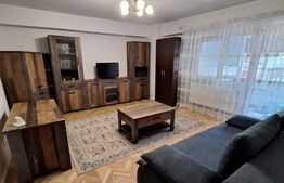 Apartament proaspat renovat cu 2 camere, decomandat, 60 mp, zona Kaufland