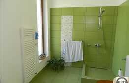 Duplex pozitionat intr-o zona de case, 132 mp utili, 265 mp de teren!