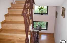 Casa cu pozitie unica, 576 mp utili, piscina interioara! Expozitie sudica!