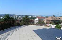 Casa cu pozitie unica, 576 mp utili, piscina interioara! Expozitie sudica!