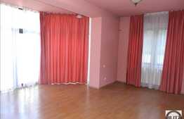 Casa cu pozitie unica, 576 mp utili, piscina interioara! Expozitie sudica!