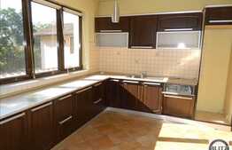 Casa cu pozitie unica, 576 mp utili, piscina interioara! Expozitie sudica!