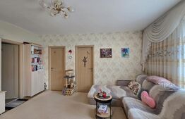 Apartament cu 3 camere de vânzare, parcare– Șesul de Sus, Florești