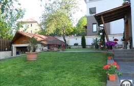 Casa cu 4 camere, 138 mp, 414 mp teren, front 24 ml, zona centrala!