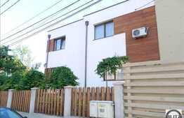 Casa cu 4 camere, 138 mp, 414 mp teren, front 24 ml, zona centrala!