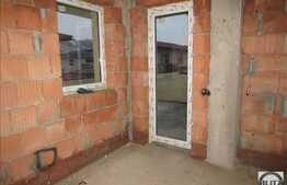 Triplex 4 camere, 100 mp, teren de 140 mp! Termen finalizare IANUARIE 2017!