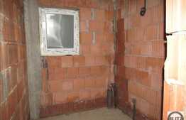 Triplex 4 camere, 100 mp, teren de 140 mp! Termen finalizare IANUARIE 2017!