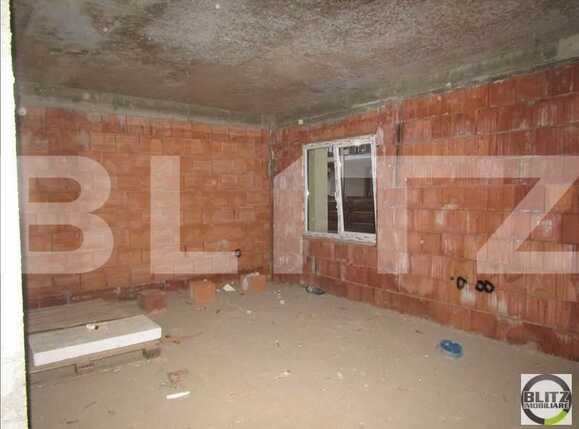 Casa de vânzare 4 camere Floreşti - 19609CV | BLITZ Cluj-Napoca | Poza1